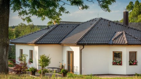 Celý rok pod ochranou: Pálená krytina Tondach prešla náročnými testami v rakúskom laboratóriu