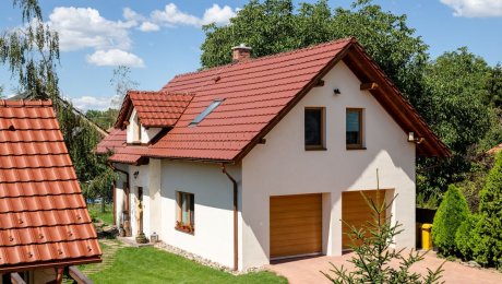Strecha pod tlakom počasia: skontrolujte jej stav včas a vyhnite sa škodám